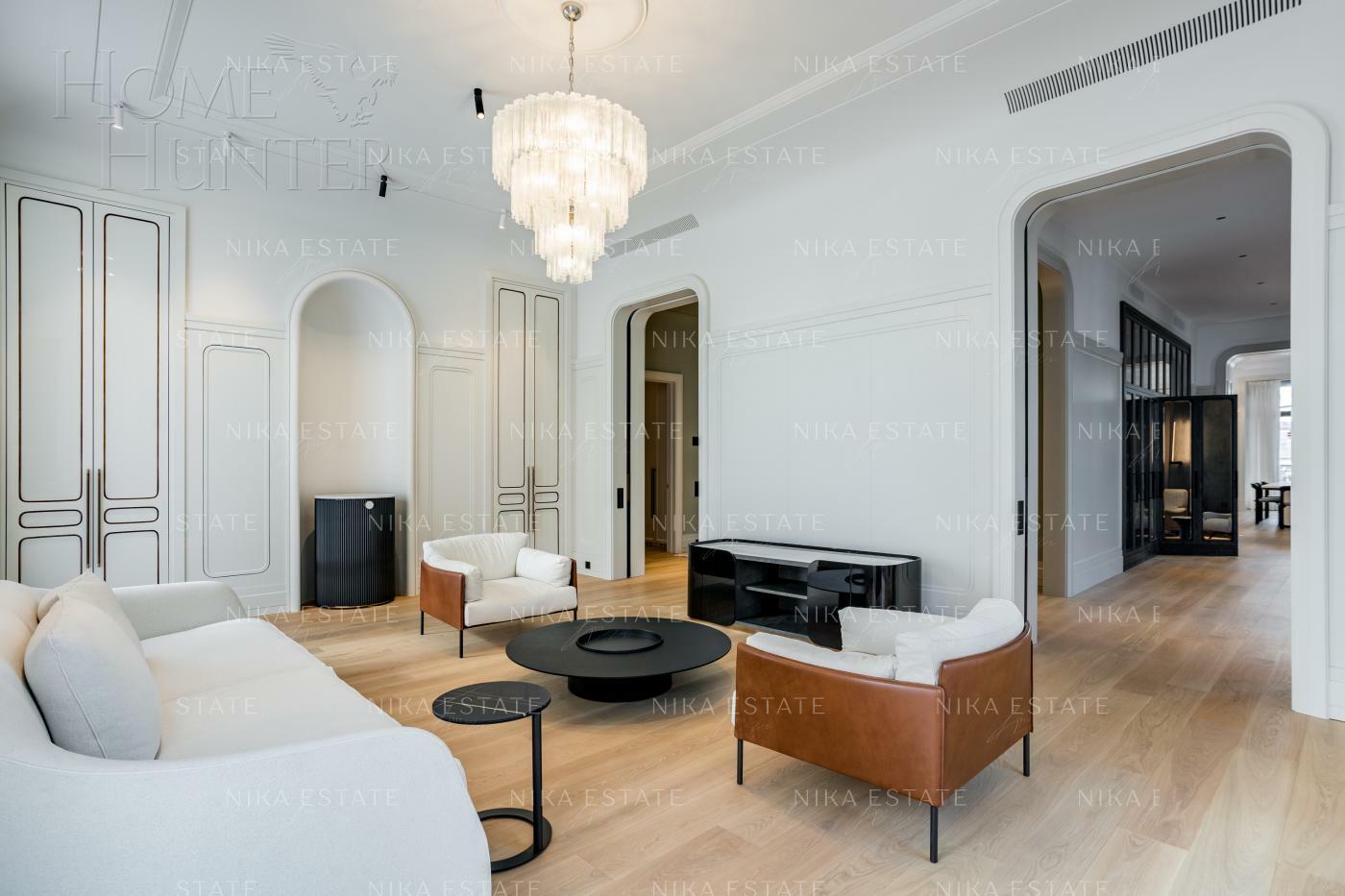 5-КОМН. ПЕНТХАУС С ОТДЕЛКОЙ 450 М² НА 8 ЭТАЖЕ