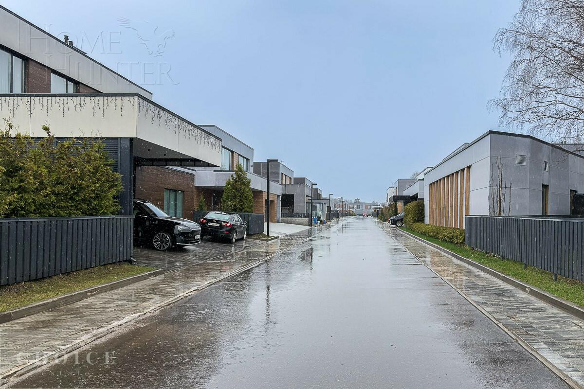 2-этажный коттедж 312 м² без отделки