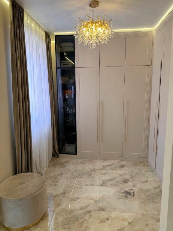 2-этажный коттедж 288 м² с отделкой