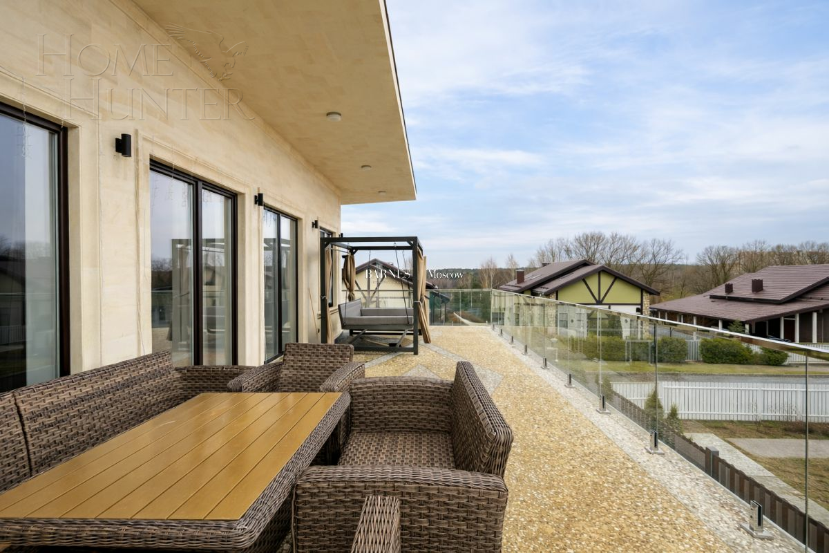 КОТТЕДЖ 322 м² с отделкой