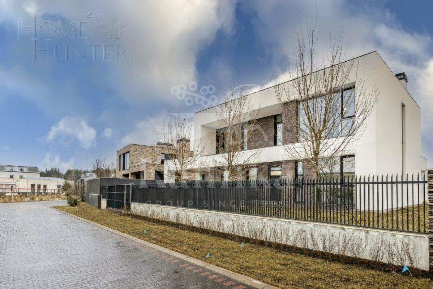 2-этажный коттедж 365 м² без отделки