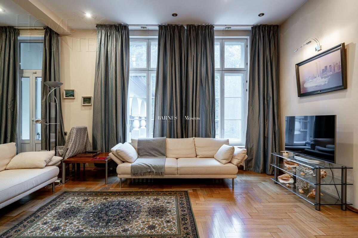 2-этажный коттедж 343.5 м² с отделкой