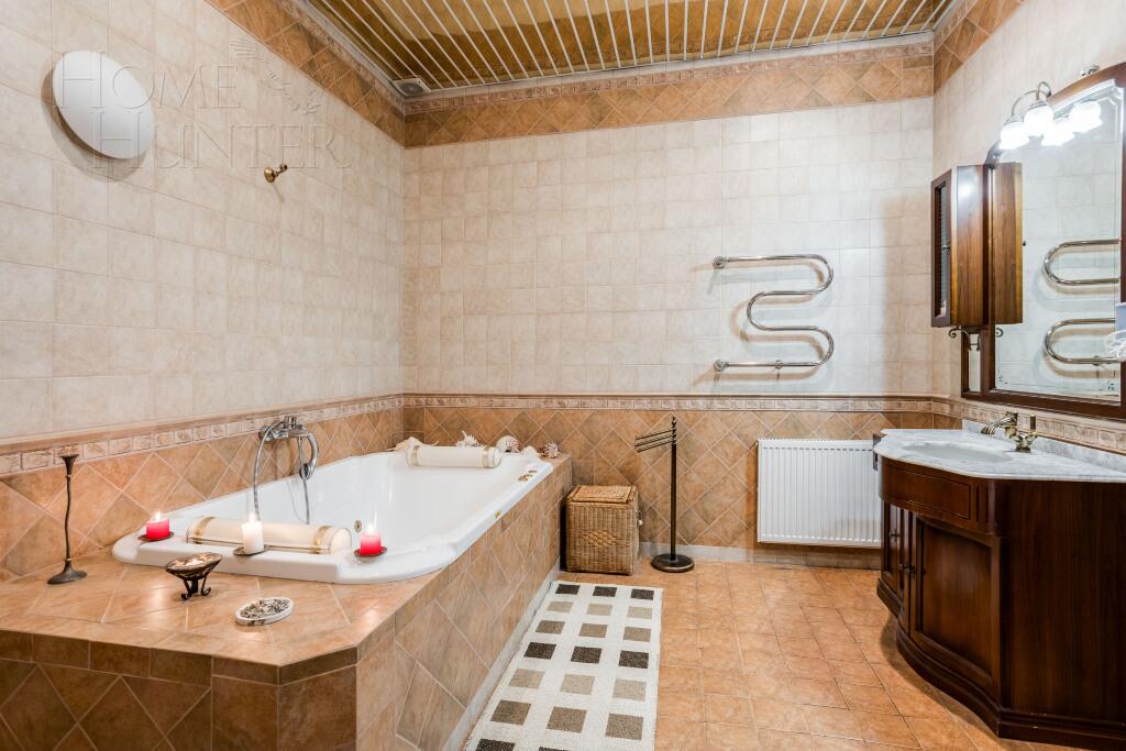 2-этажный коттедж 1 000 м² с отделкой