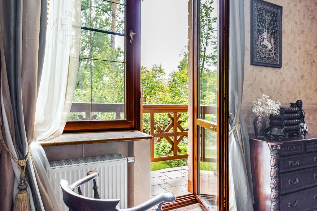 2-этажный коттедж 1 000 м² с отделкой