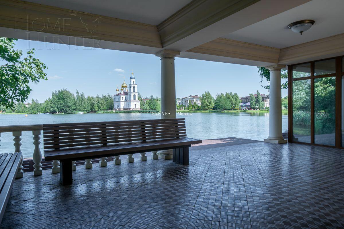 2-этажный коттедж 371 м² с отделкой