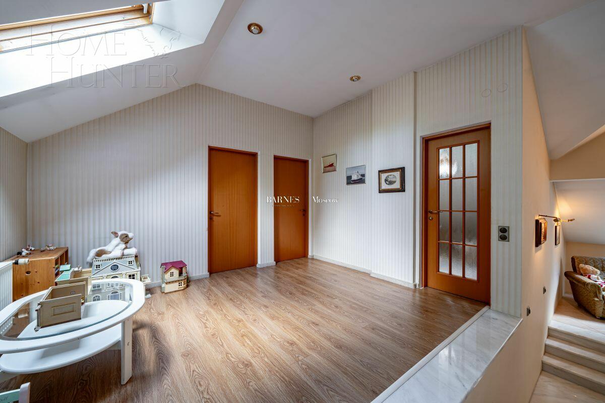 2-этажный коттедж 343.5 м² с отделкой