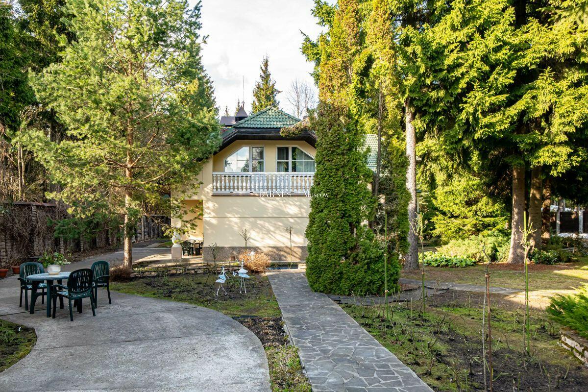 2-этажный коттедж 343.5 м² с отделкой