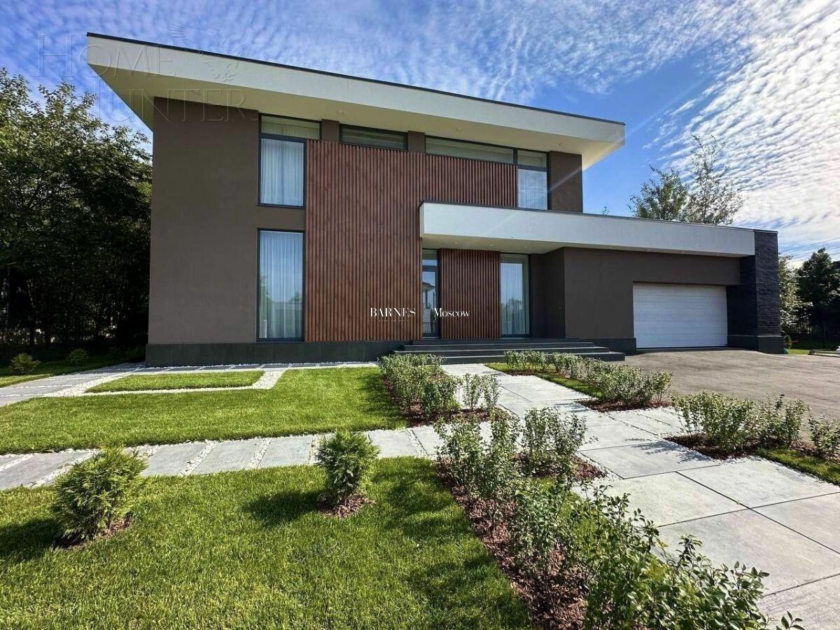 КОТТЕДЖ 542 м² с отделкой