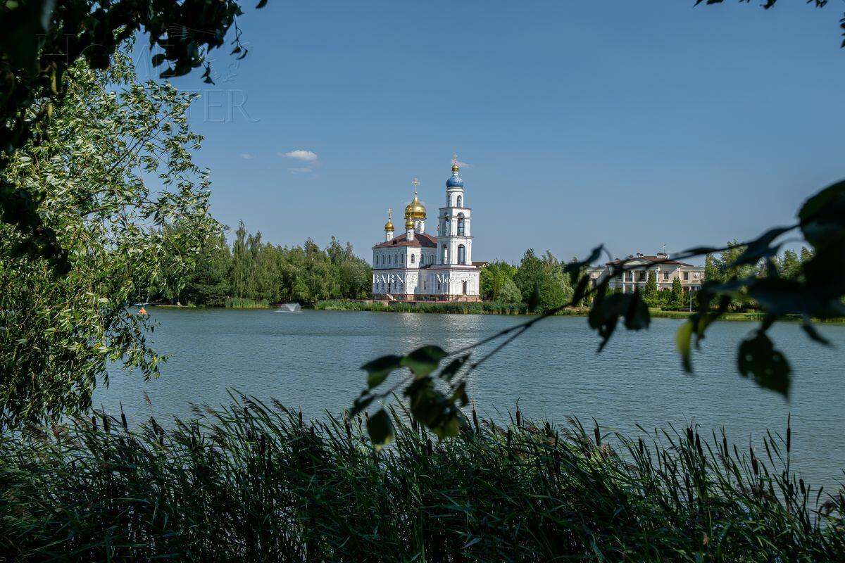 2-этажный коттедж 371 м² с отделкой