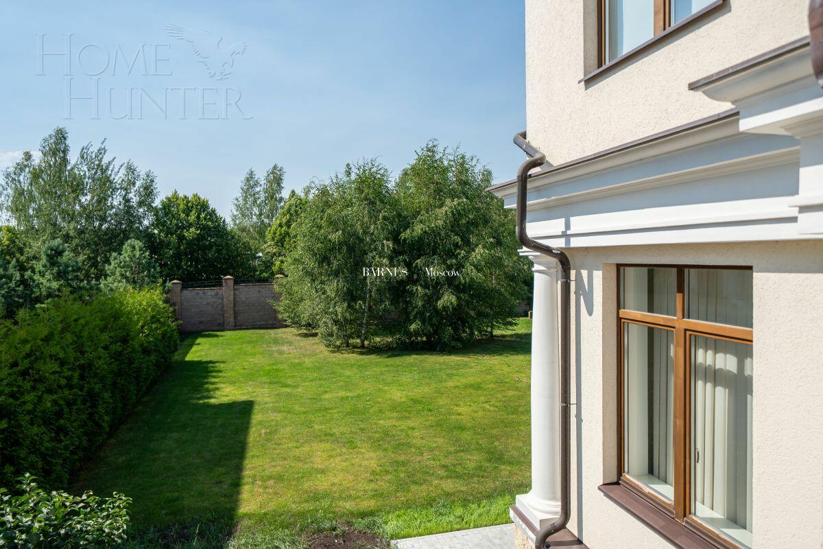 2-этажный коттедж 371 м² с отделкой