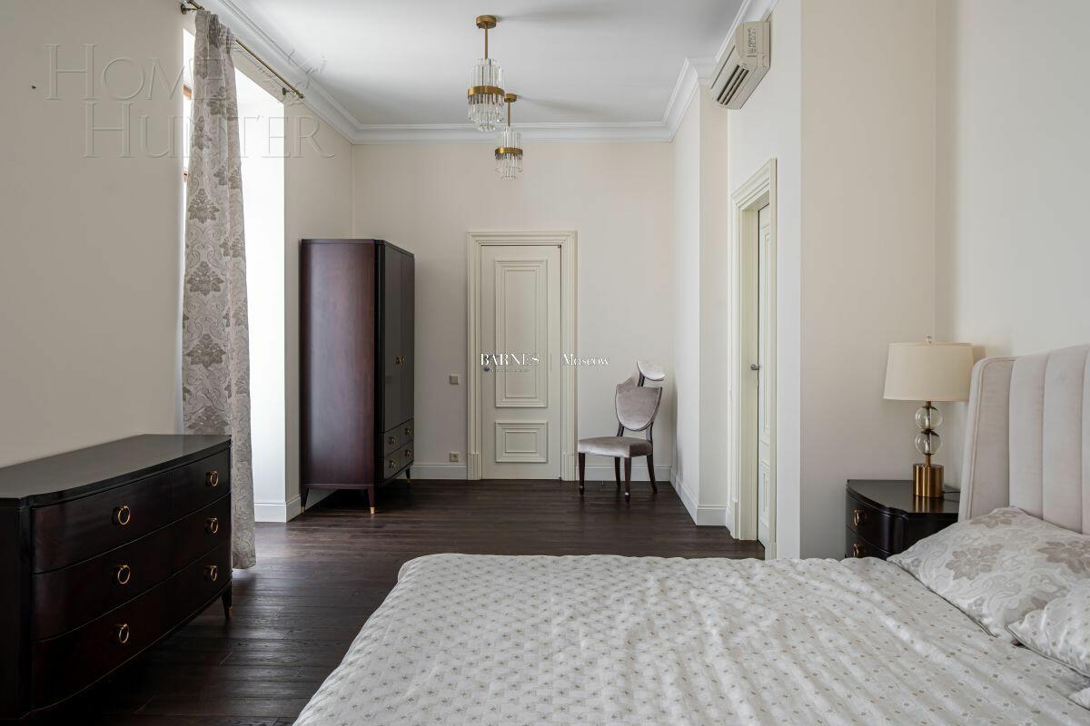 2-этажный коттедж 371 м² с отделкой