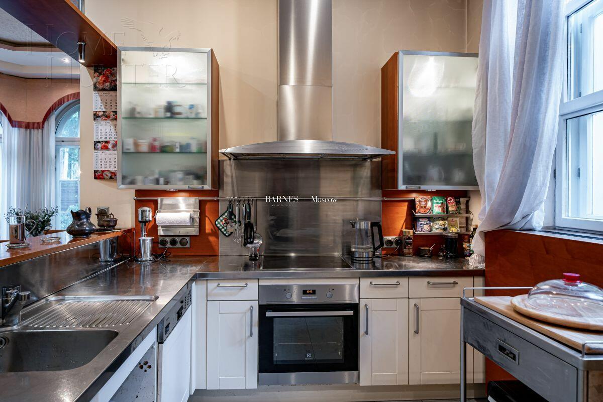 2-этажный коттедж 343.5 м² с отделкой