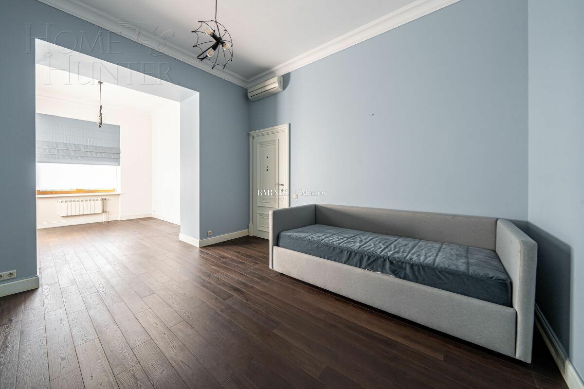 2-этажный коттедж 371 м² с отделкой