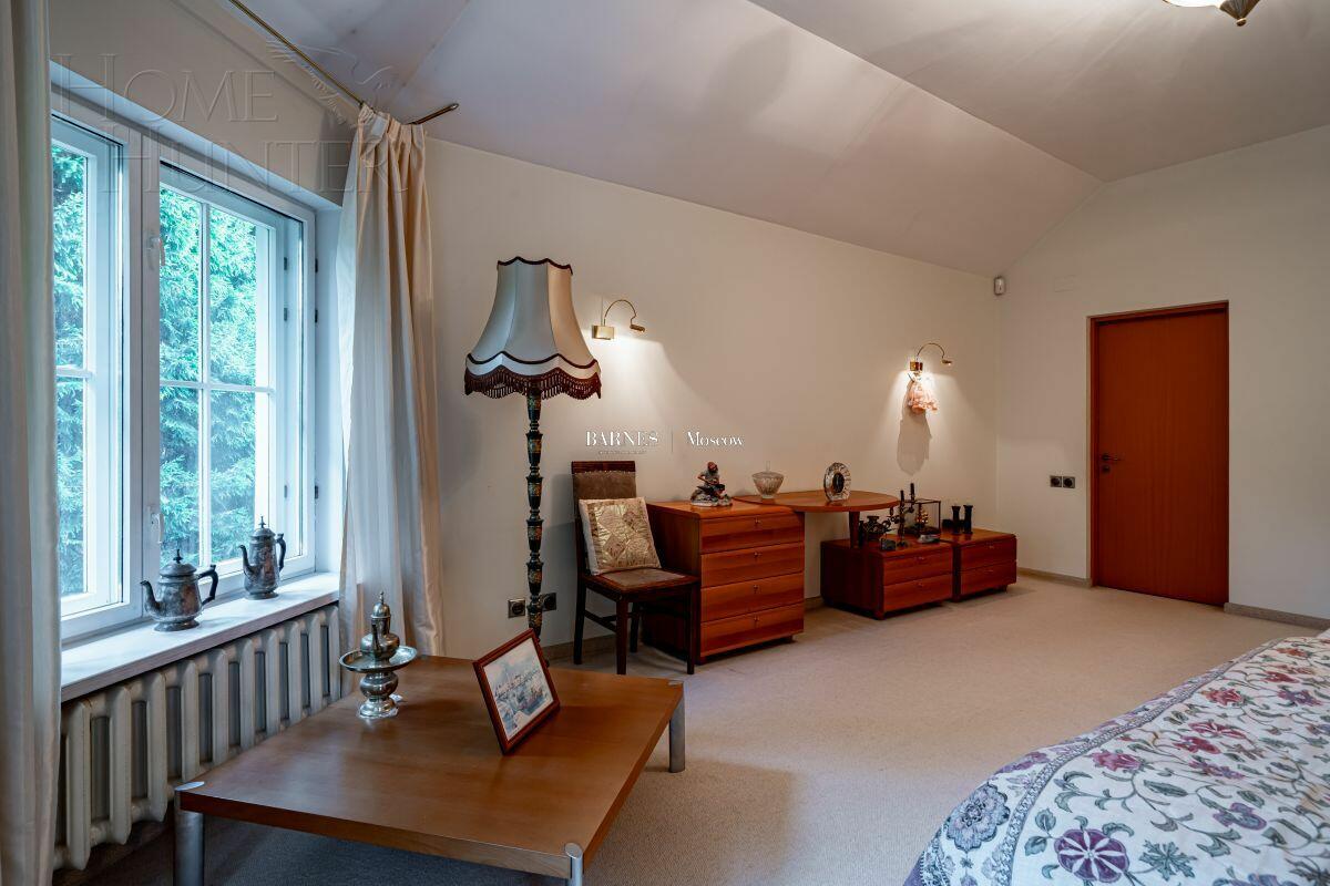 2-этажный коттедж 343.5 м² с отделкой