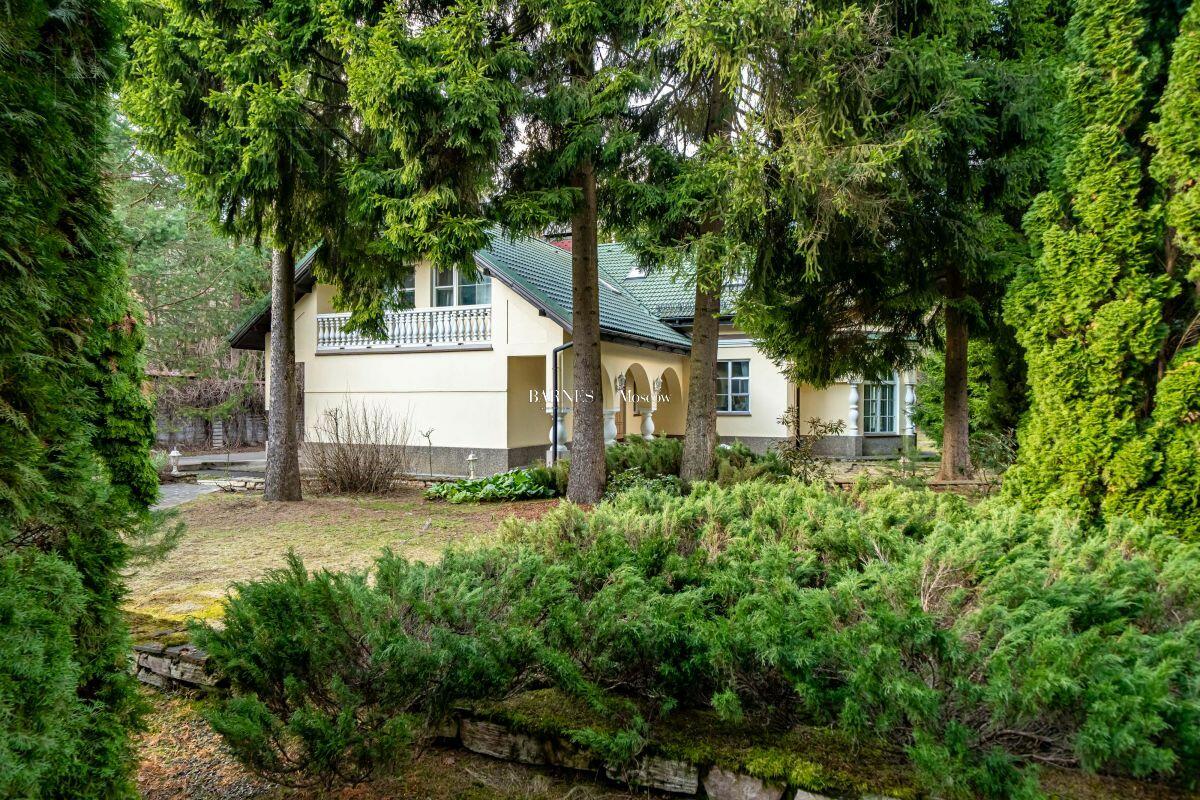 2-этажный коттедж 343.5 м² с отделкой