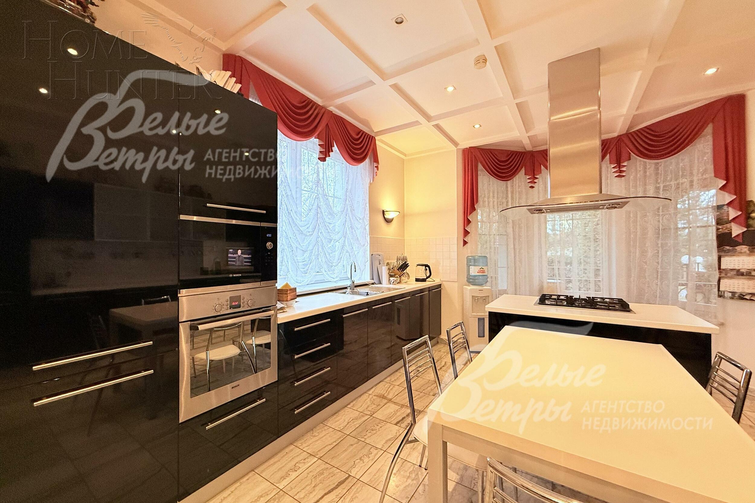 2-этажный коттедж 500 м² с отделкой