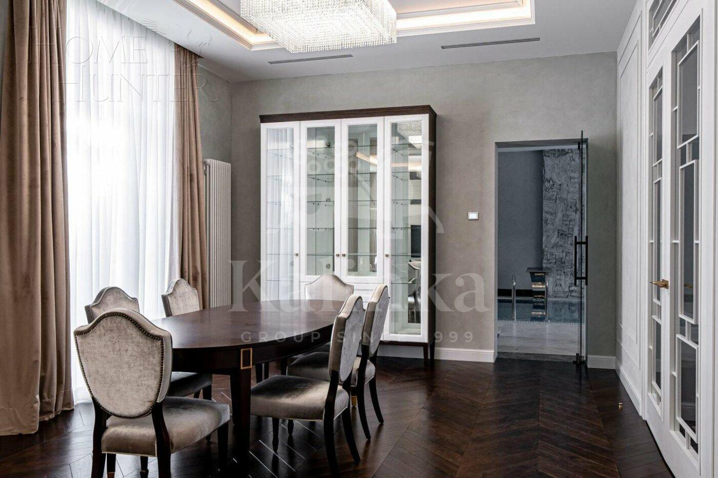 2-этажный коттедж 590 м² с отделкой