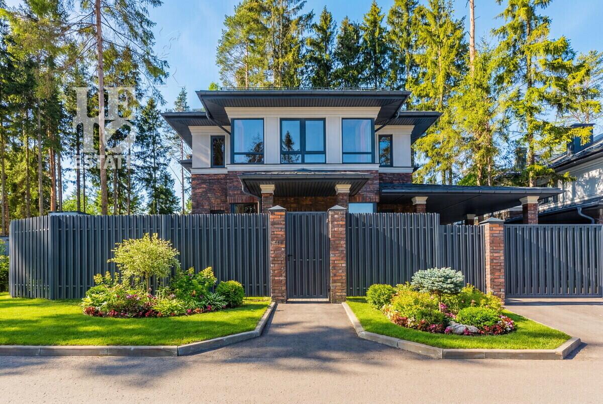 2-этажный коттедж 270 м² без отделки