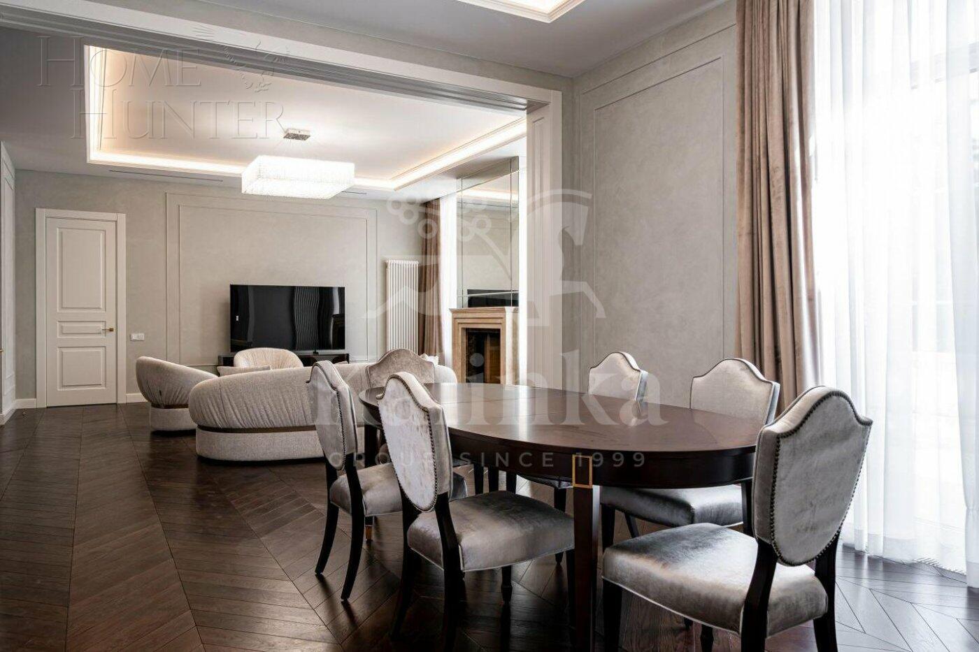 2-этажный коттедж 590 м² с отделкой