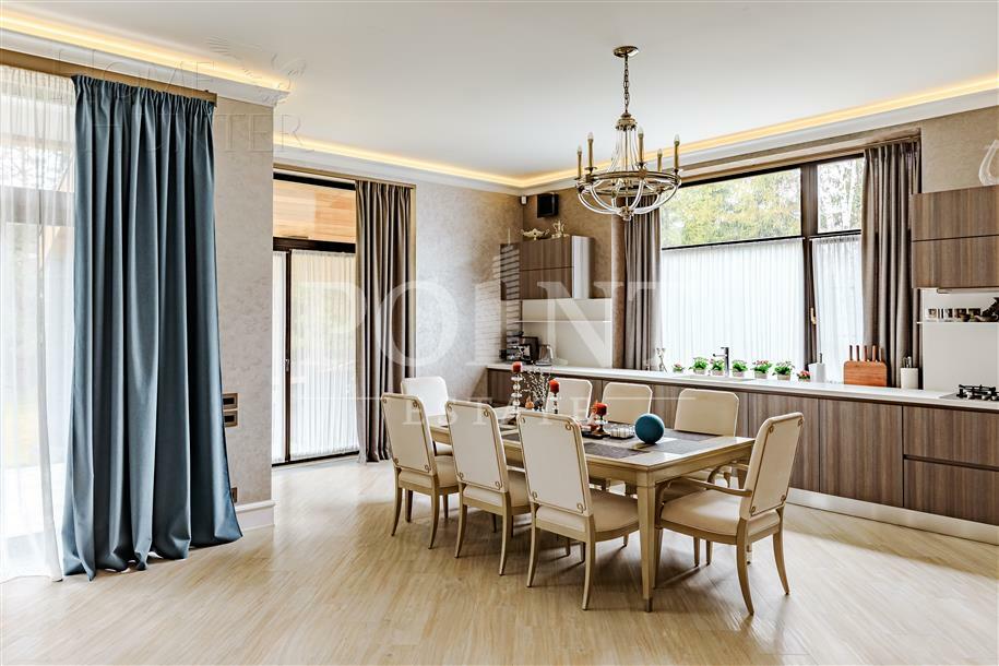 2-этажный коттедж 420 м² с отделкой