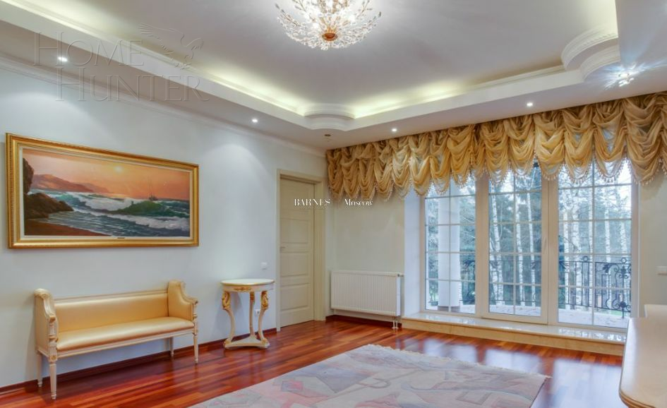 2-этажный коттедж 1 250 м² с отделкой