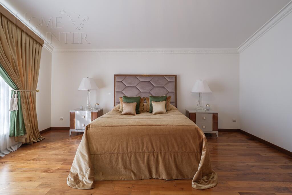 2-этажный коттедж 750 м² с отделкой