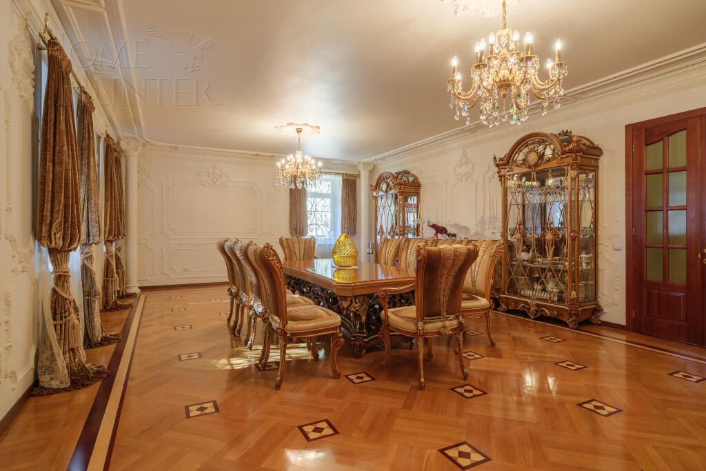 2-этажный коттедж 750 м² с отделкой