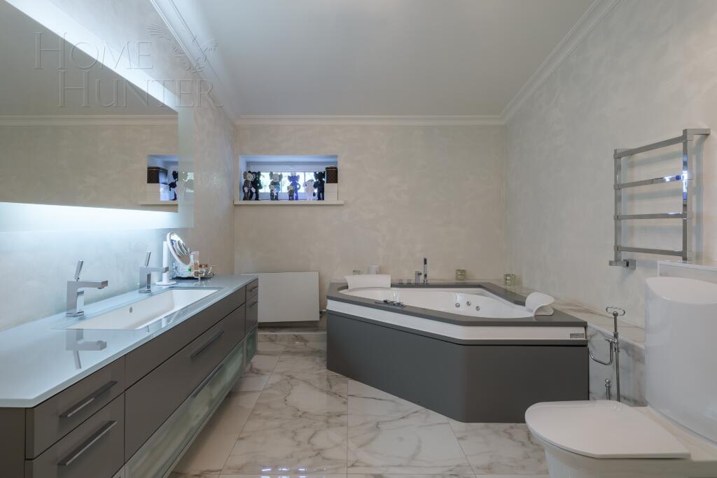 2-этажный коттедж 750 м² с отделкой