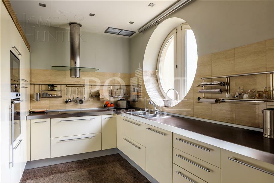 4-КОМН. КВАРТИРА С ОТДЕЛКОЙ 169 М² НА 2 ЭТАЖЕ