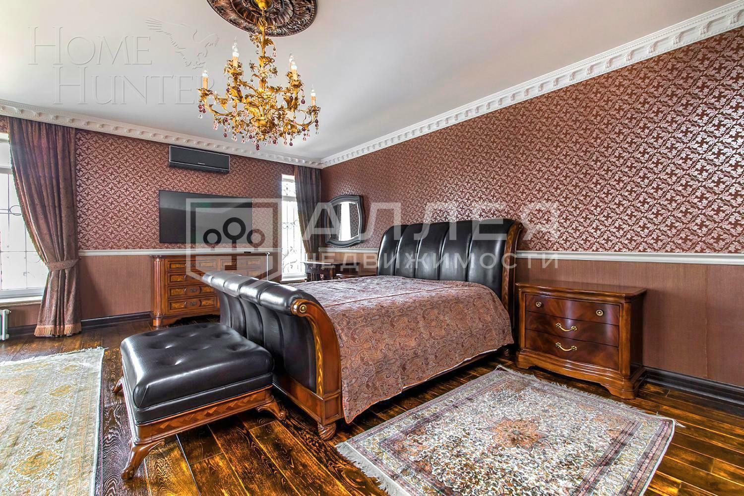 3-этажный коттедж 1 000 м² с отделкой