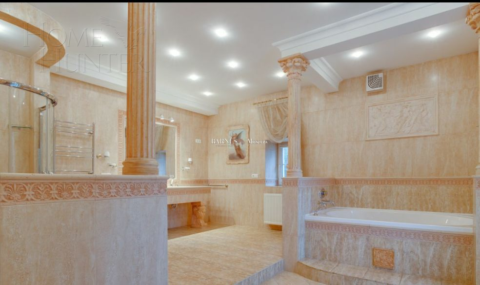 2-этажный коттедж 1 250 м² с отделкой
