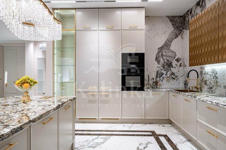 2-этажный коттедж 450 м² с отделкой