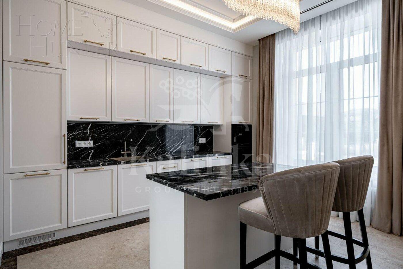 2-этажный коттедж 590 м² с отделкой