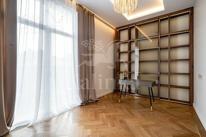 2-этажный коттедж 450 м² с отделкой