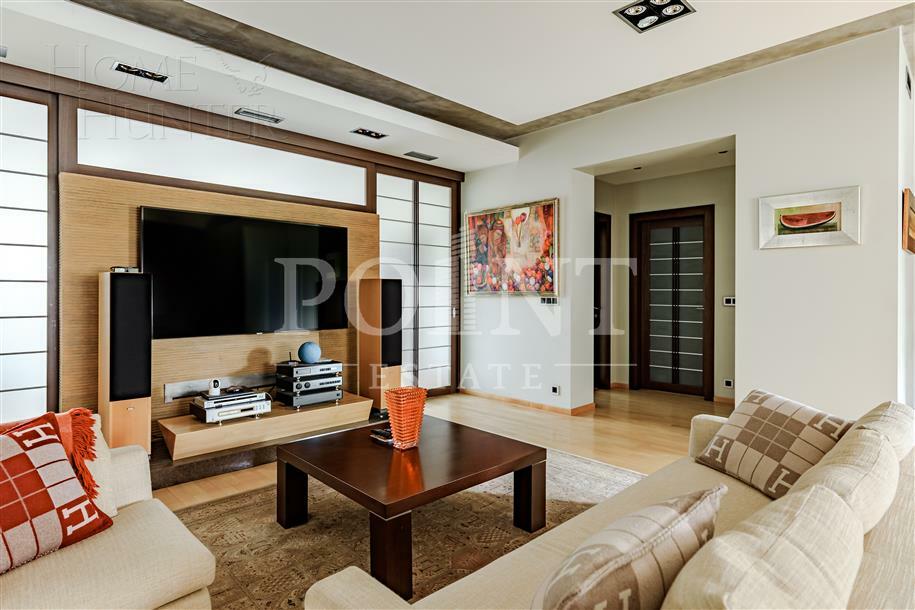 4-КОМН. КВАРТИРА С ОТДЕЛКОЙ 169 М² НА 2 ЭТАЖЕ