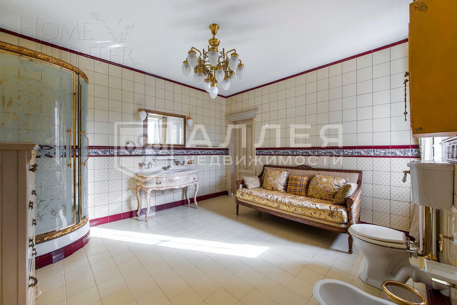 3-этажный коттедж 1 000 м² с отделкой