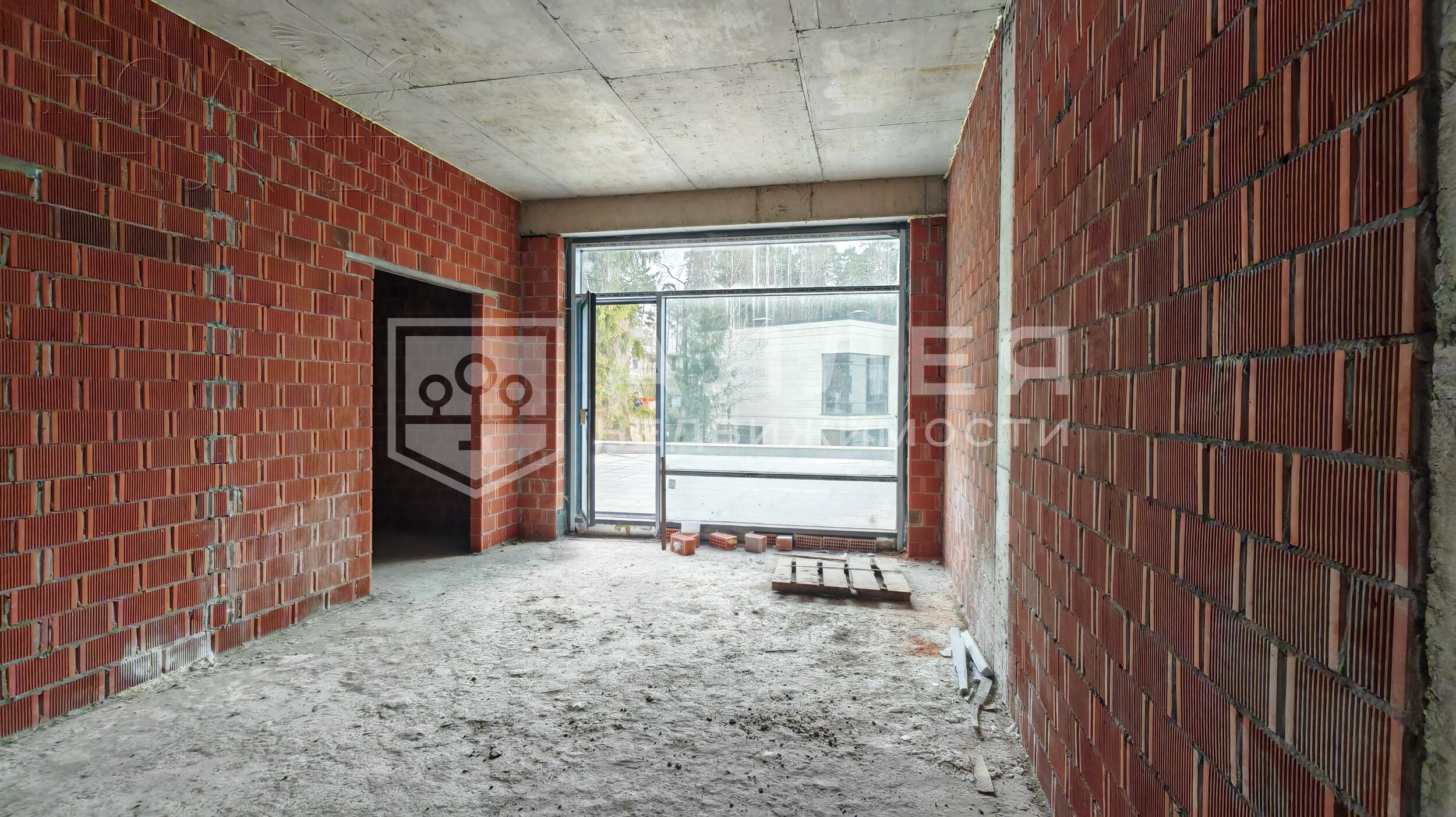 2-этажный коттедж 600 м² без отделки