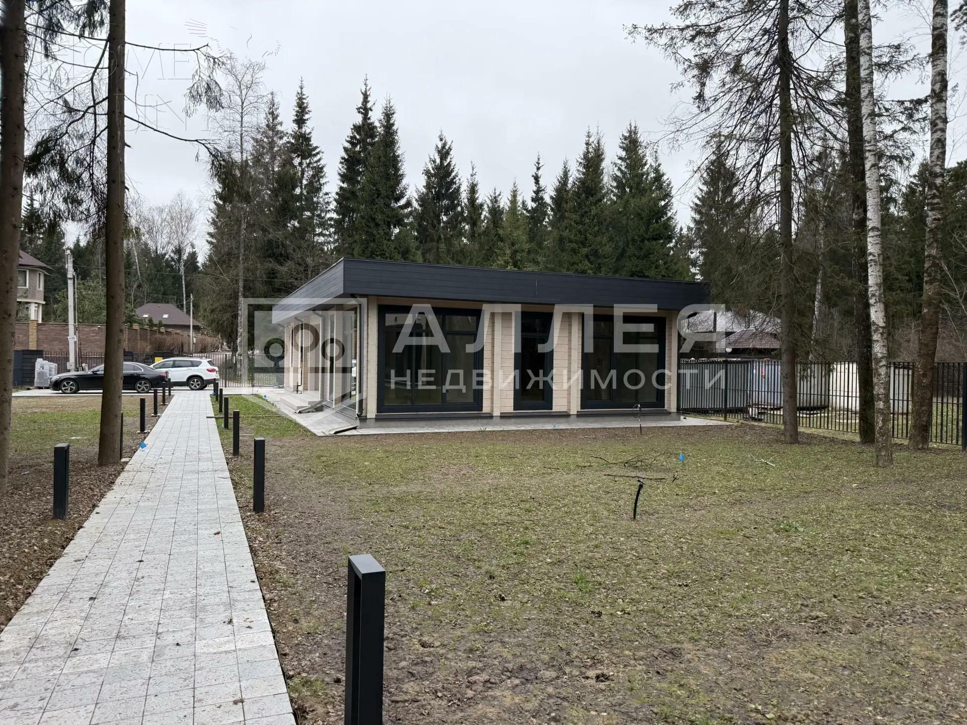 2-этажный коттедж 381 м² с отделкой