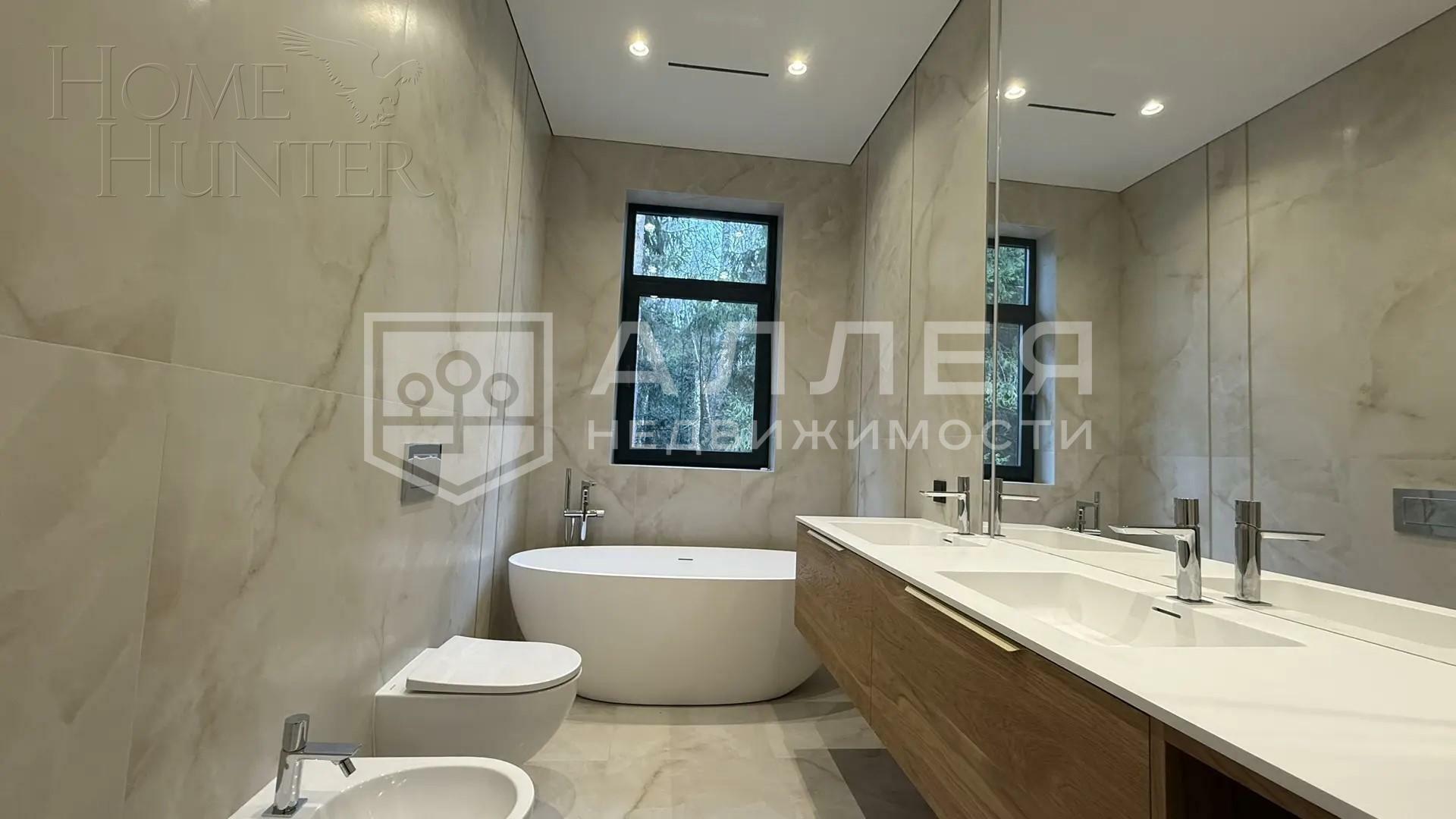 2-этажный коттедж 381 м² с отделкой