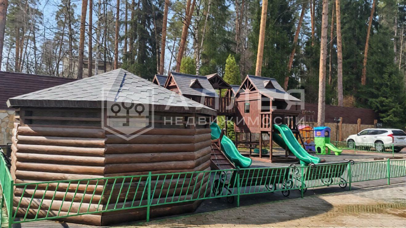 2-этажный коттедж 600 м² без отделки