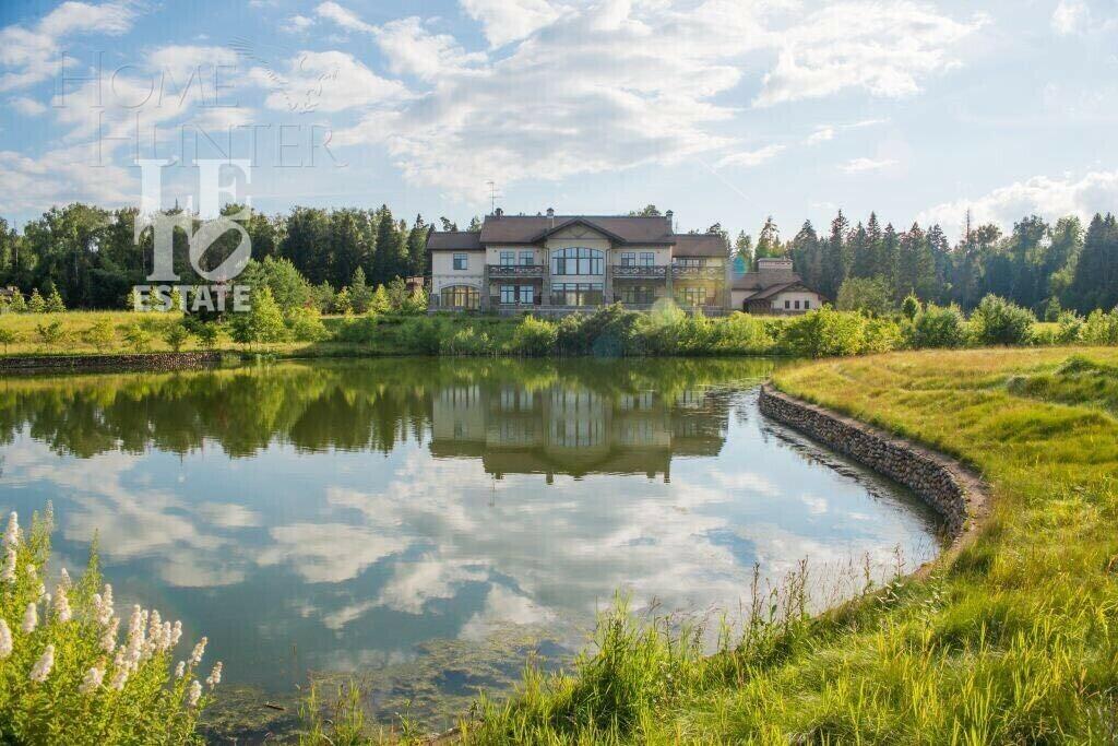 2-этажный коттедж 1 272.6 м² без отделки