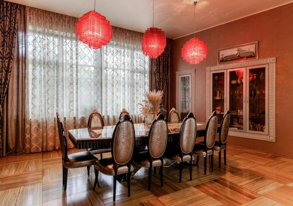 2-этажный коттедж 2 150 м² с отделкой