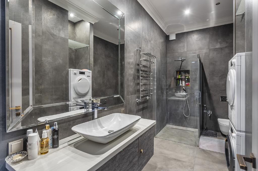 3-этажный таунхаус 200 м² с отделкой