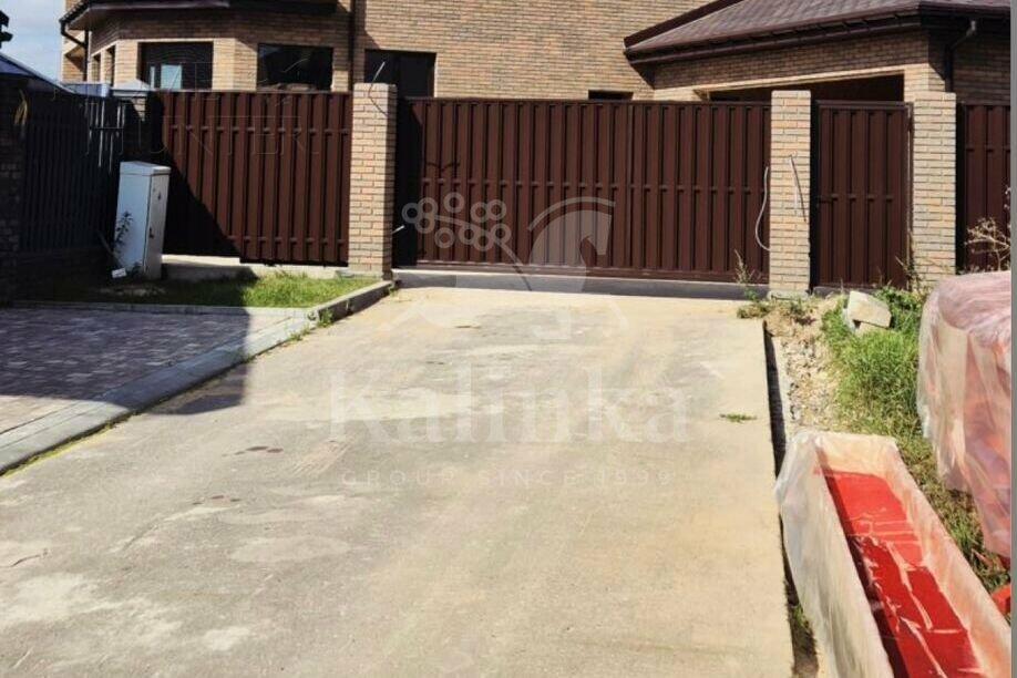 2-этажный коттедж 380 м² без отделки