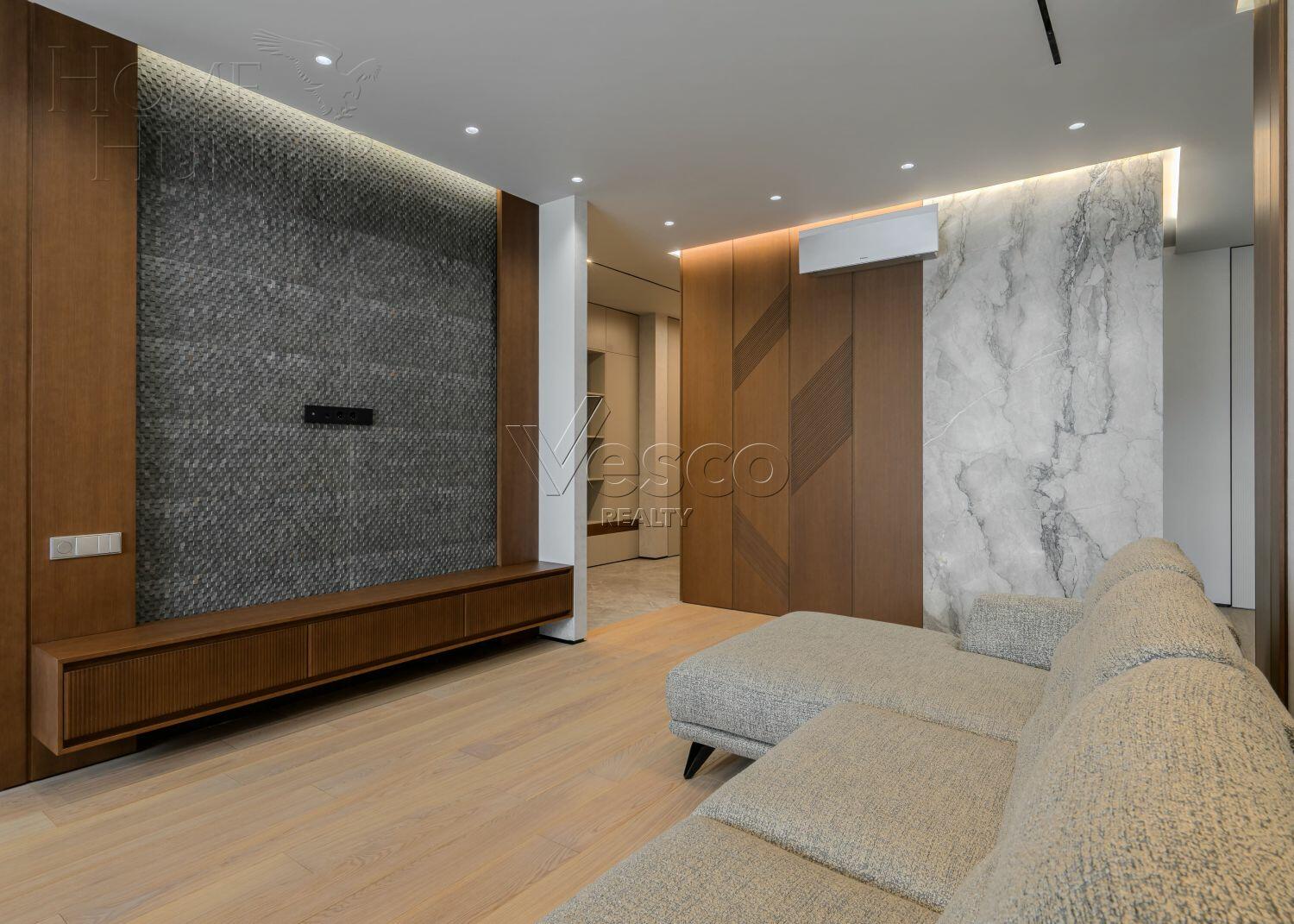 3-КОМН. КВАРТИРА С ОТДЕЛКОЙ 135 М² НА 9 ЭТАЖЕ