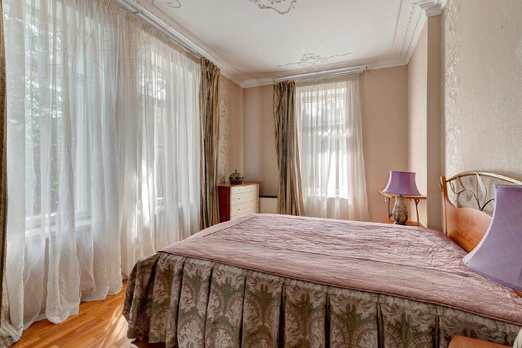 2-этажный коттедж 780 м² с отделкой