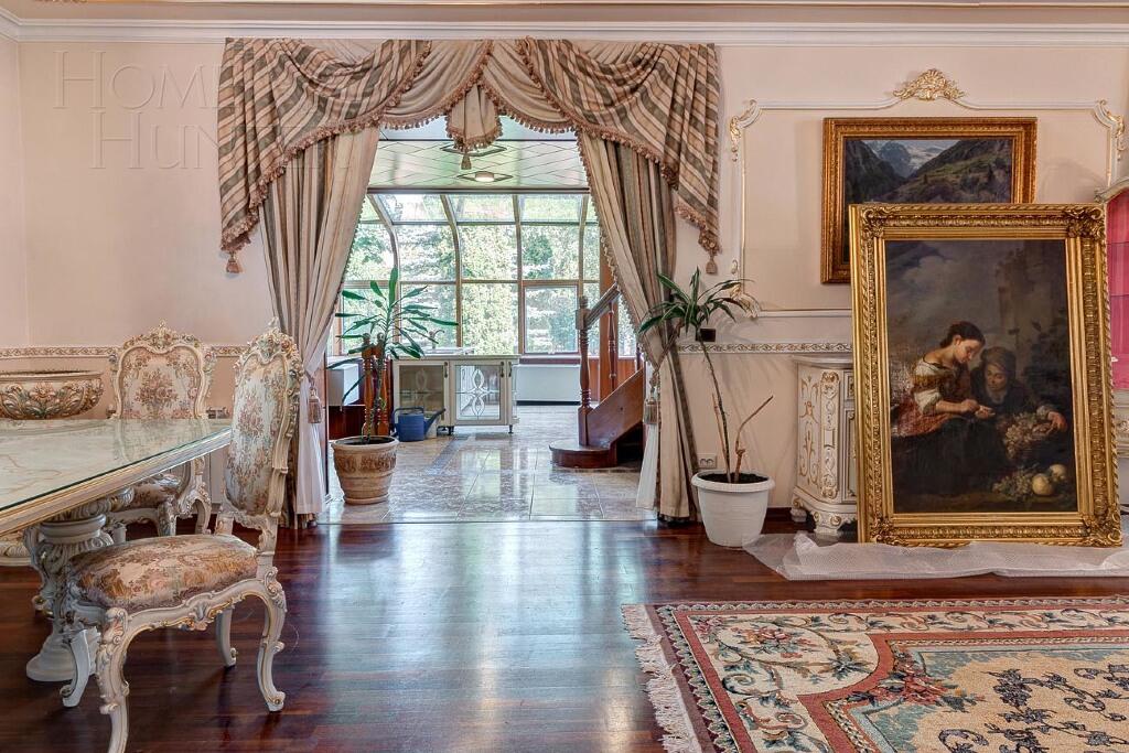 2-этажный коттедж 780 м² с отделкой