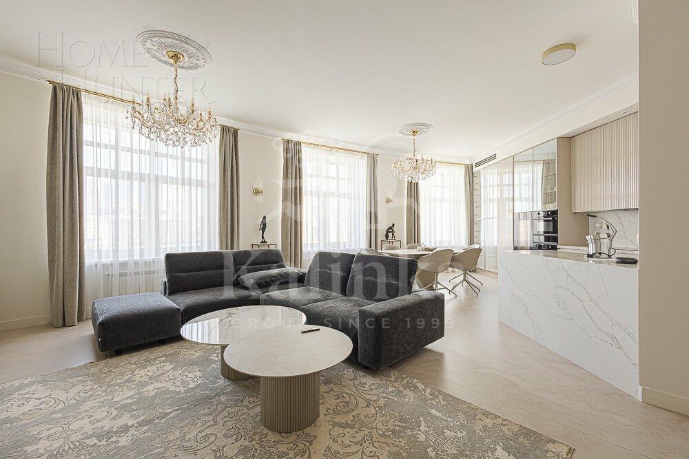 4-КОМН. КВАРТИРА С ОТДЕЛКОЙ 207 М² НА 3 ЭТАЖЕ