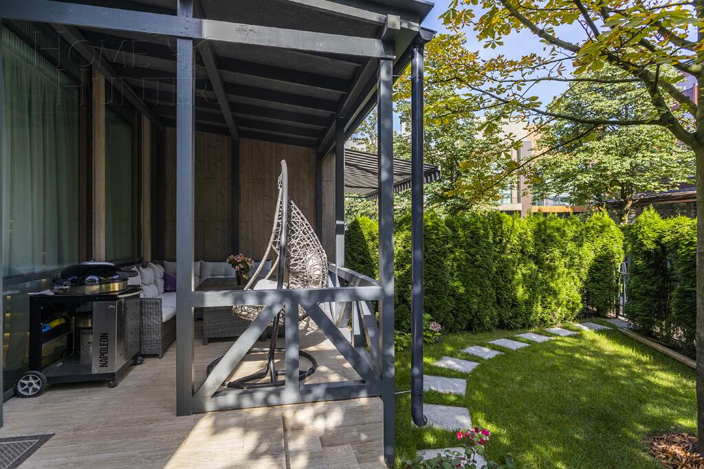 3-этажный таунхаус 200 м² с отделкой