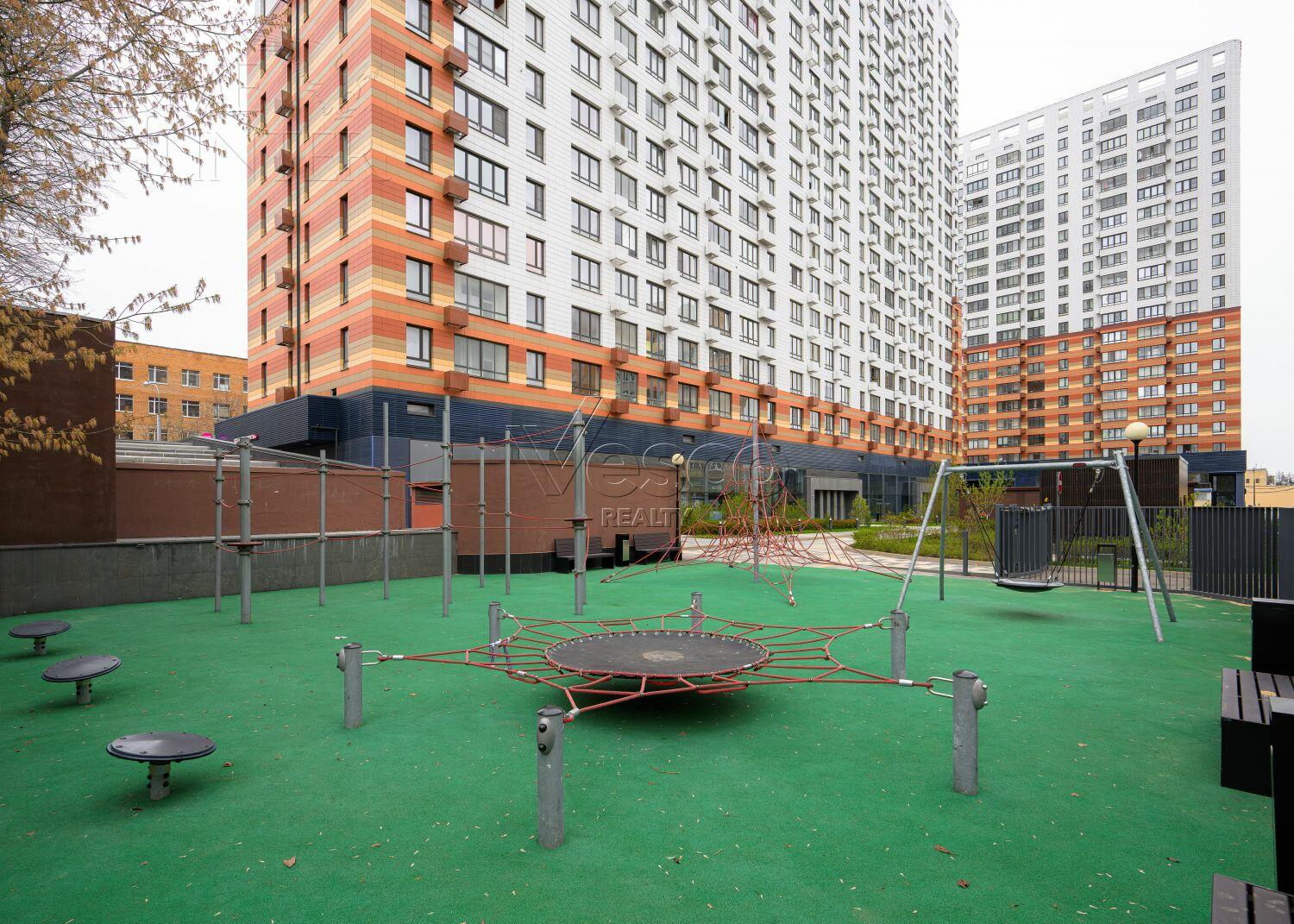 3-КОМН. КВАРТИРА С ОТДЕЛКОЙ 135 М² НА 9 ЭТАЖЕ